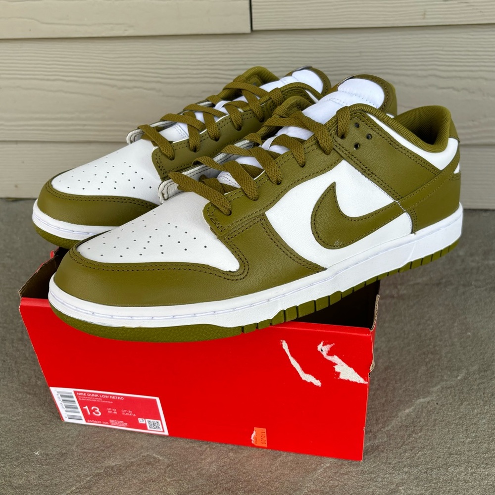 Nike Men's Olive and White Sneakers